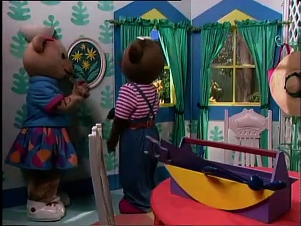 Bananas in Pyjamas - Ep. 149 - Work Shed (2004)