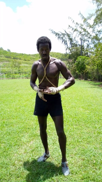 Kathaija boxing dance traditionnelle sur les mains