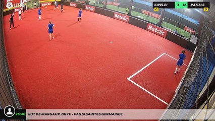 But de Margaux  Drye - Pas Si Saintes Germaines