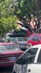 Un antebrazo fue localizado atado a una camioneta cerca de un tianguis en la colonia Rancho Nuevo