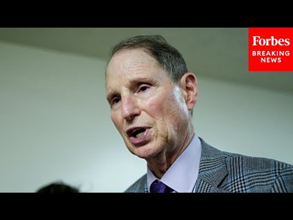 Ron Wyden Chairs Senate Finance Committee Heari...