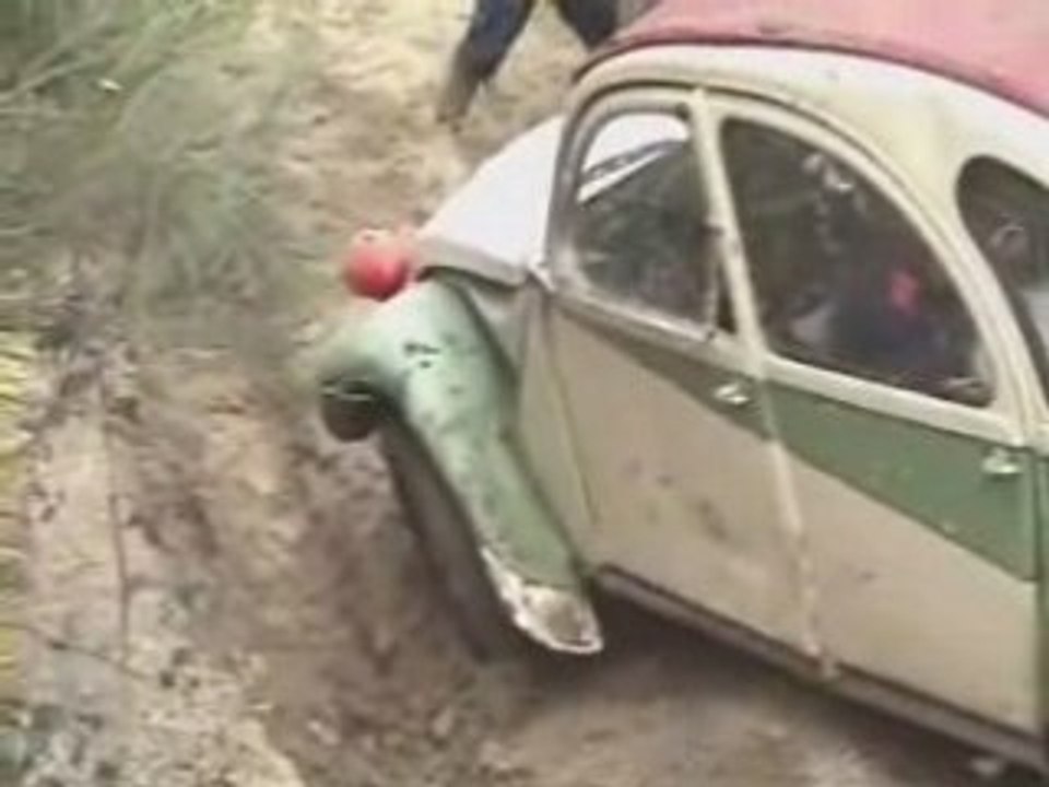 MORVAN DEUCHES - 2cv TT 2008