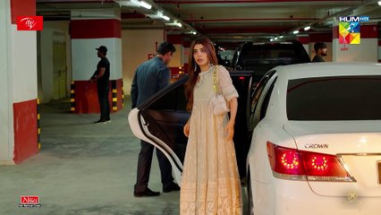 Meri Adalat Mein.. Ghaddari Ki Saza Sirf.. _ Best Moment _ #Parizaad _ #HUMTV Drama (1080p)