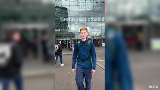 Meet the German teen who lives on trains