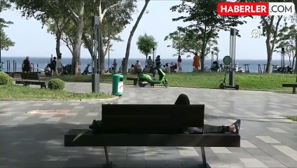 Antalya, Türkiye'nin En Sıcak Yeri Oldu: Kaş İlçesi 46,2 Derece ile Rekor Kırdı