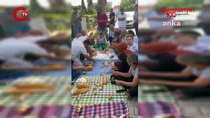 AKP yönetimindeki Menemen Belediyesi’nde işten çıkarılan işçilerden kuru ekmek ve soğanlı protesto