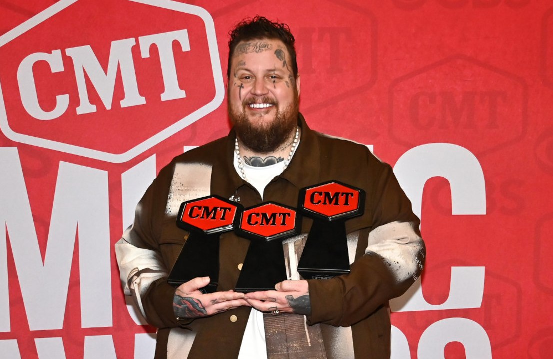 Jelly Roll is having legal issues booking his first international tour