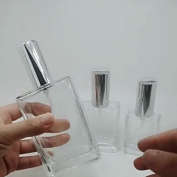 Empty Square Refillable 30ml Spray Pump Perfume Glass Bottle | Harfaah Plastics UAE