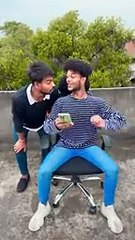 मैं_भी_लड़की_को_propose_करूंगा#funny_#realfools_#surajroxfunnyvibeo_#vikramcomedyvideo__#girl(144p)