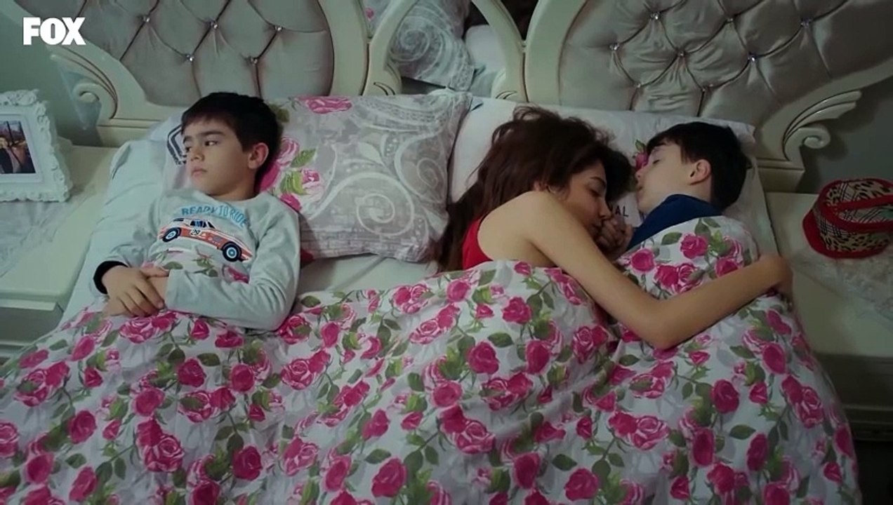 Yaşından Büyük Derdi Olan Çocuklar... - Kadın 76. Bölüm