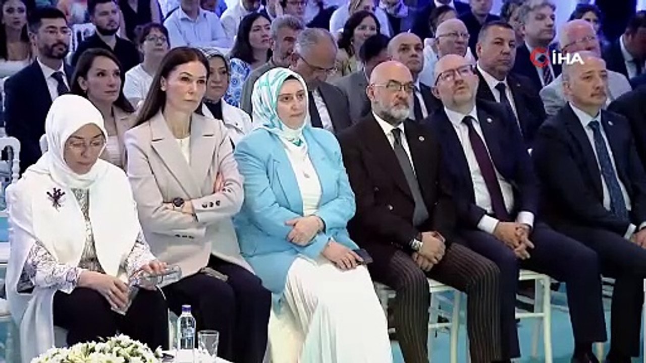 Bakan Özhaseki atıklar için geliştirilen yeni depozito yönetim sistemini tanıttı