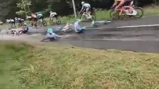 La 5e étape du Dauphiné neutralisée après une chute collective, - Cyclisme - Dauphiné
