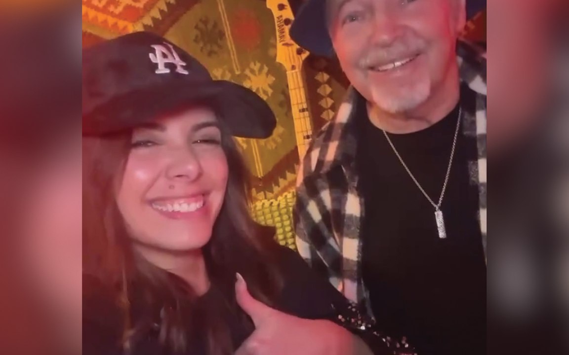 Denise Faro e Vasco Rossi cantano 'Libera e se mi va'