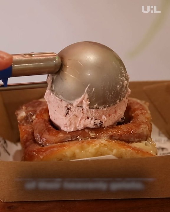 Cinnamon Scroll Ice Cream | We Ate That