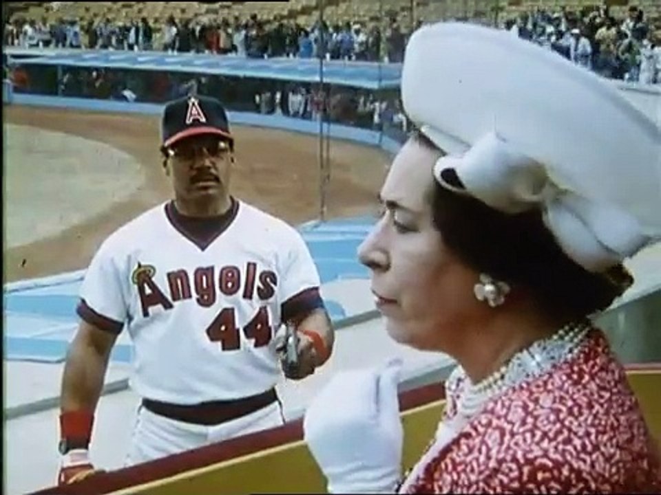 Y a-t-il un flic pour sauver la reine ? Bande-annonce (DE)