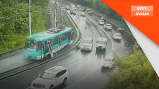 Seorang maut, puluhan cedera kemalangan trem di Rusia