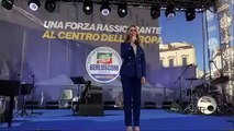 Forza Italia, Serena Autieri canta l'inno di Mameli