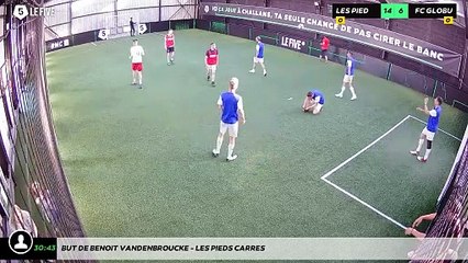 But de Benoit VANDENBROUCKE - LES PIEDS CARRES