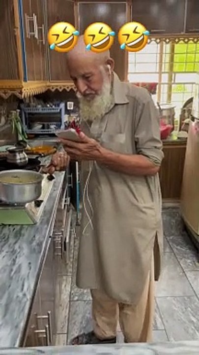 Baba g ki funny vedios _mobail ne mat e mar ditti a _ _funnyvideos _