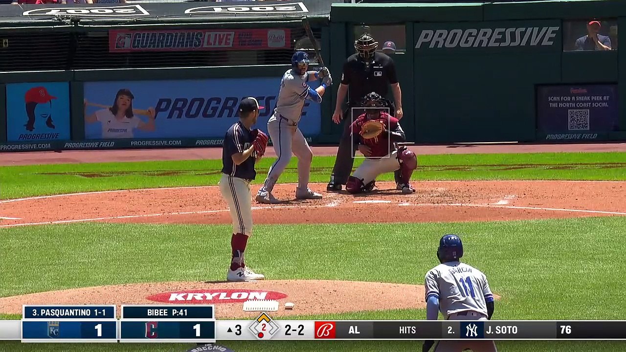 MLB: Andrés Giménez se luce