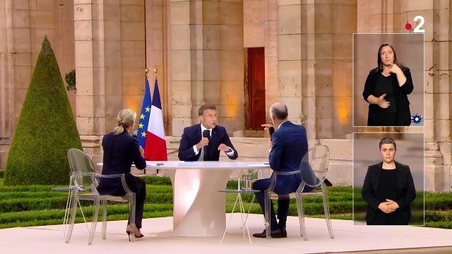 Regardez Emmanuel Macron, qui souhaite effrayer les Français : En cas de victoire de l’extrême droite, en cas de pandémie ils vous donneront de la chloroquine ou le vaccin Spoutnik !