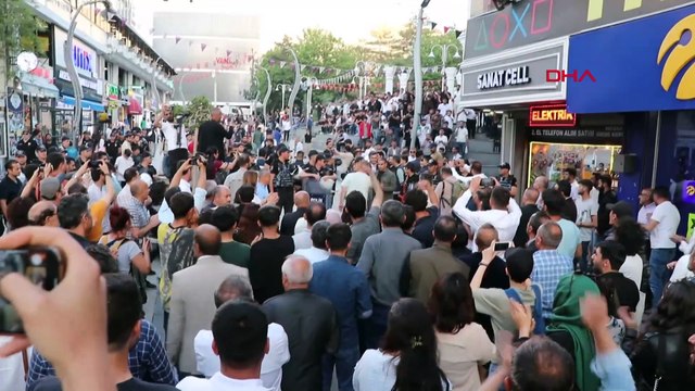 Hakkari Belediyesi'ne kayyım atanması, Van'da protesto edildi