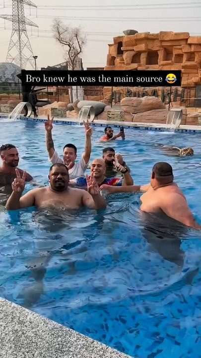 He used all his energy to save a life when he saw a tiger behind him in the pool.   Such things only happen in Dubai, where having a tiger as a pet is a way to prank your friends  #TheBillionairesLifestyle  • • • • •