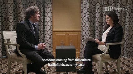 "Yo vengo de un futuro apocalíptico para evitar la debacle, algo así como Terminator"