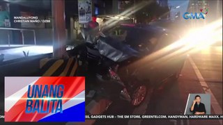 Kotse, sumalpok sa poste; driver, umaming nakaidlip habang nagmamaneho | Unang Balita