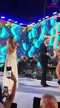 نانسي عجرم تتألق بفستان أبيض لامع وتحيي حفل خطوبة نجلة باسل سماقيه