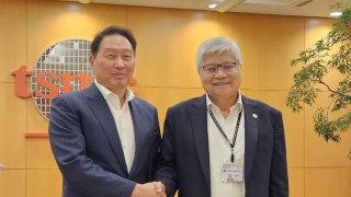 SK 최태원 회장, 타이완에서 TSMC 만나 협력 논의 / YTN