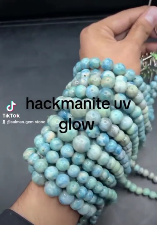 Hackmanite beads1....⭐⭐Merkaba 2....Pyramid's  3...⭐ Star 4.... Moon 5....Sphere 6....️️...Towers eggs 7....Tumbler 8....Points 9....Mushroom  10...,Palm stone 11...Eggs Wholesale prices  Thank you very much  and blessi