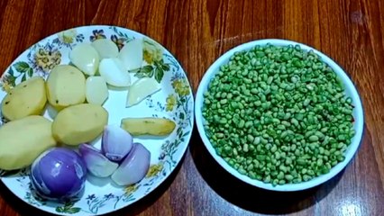 Aloo phalian banane ka tarika | آلو پھلیاں | potato and beans |