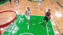 Porzingis denies Green with a huge block