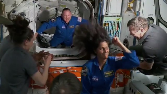 Annulations, pannes et fuites d'hélium... Starliner de Boeing débarque des astronautes sur l'ISS malgré les problèmes