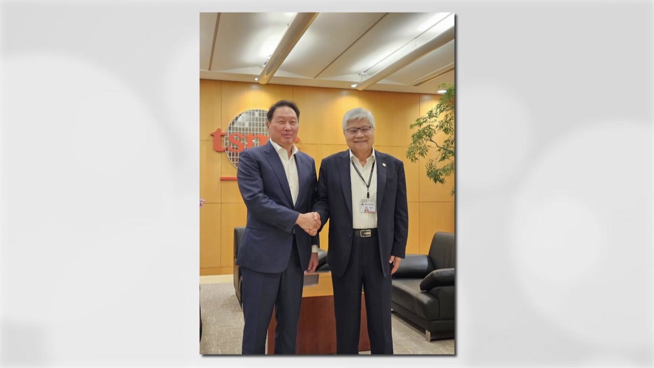 [기업] SK 최태원 회장, 타이완에서 TSMC 만나 협력 논의 / YTN