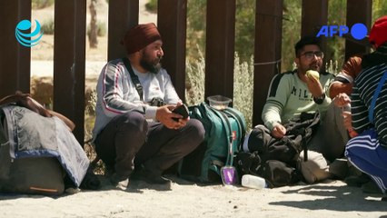 Migrantes continúan cruzando la frontera de EEUU pese a nuevas restricciones de Biden