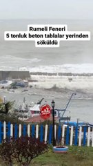 Fırtına yıktı geçti. 5 tonluk beton bloklar yerinden söküldü