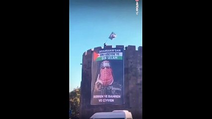 Diyarbakır Surları'nda Kassam Tugayları sözcüsü Ebu Ubeyde'nin dev posteri