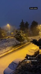 İstanbul'a mevsimin ilk karı düştü