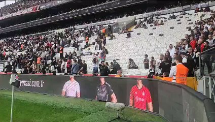Beşiktaş'ın en minik taraftarı böyle destek verdi