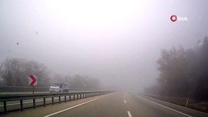 Kastamonu’da yoğun sise teslim oldu: Görüş mesafesi 30 metreye kadar düştü