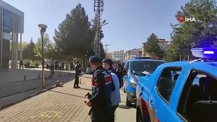 Burdur'da jandarmadan restorana fuhuş baskını