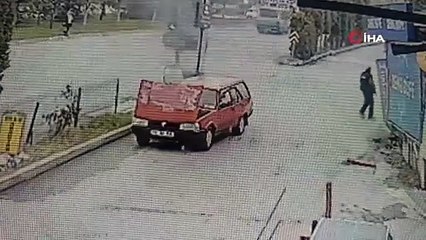 Sürücü kaputu açtı neye uğradığını şaşırdı