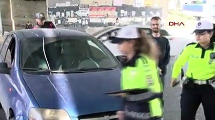 Minibüsü tıka basa dolduran şoförden ilginç savunma “İstanbul’un nüfusunu biliyorsunuz”