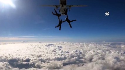 Bordo berelilerden heyecanlı 100. yıl kutlaması