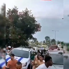 Tel Aviv'e roketli saldırı: 3 kişi yaralandı