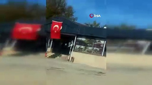 İstasyonda akaryakıt alan otomobil alev aldı