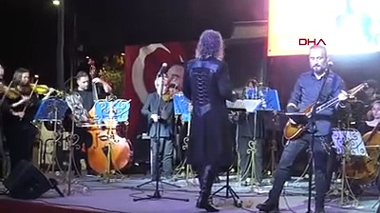 Barış Manço'nun 100. yıl vasiyeti yerine getirildi. 50 yıl önce 2023 marşını bestelemişti