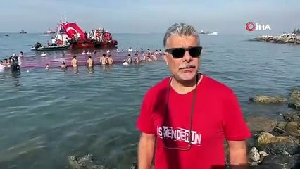 Hatay’da Cumhuriyet'in 100. yılında denizde 123 metre Türk Bayrağı açıldı